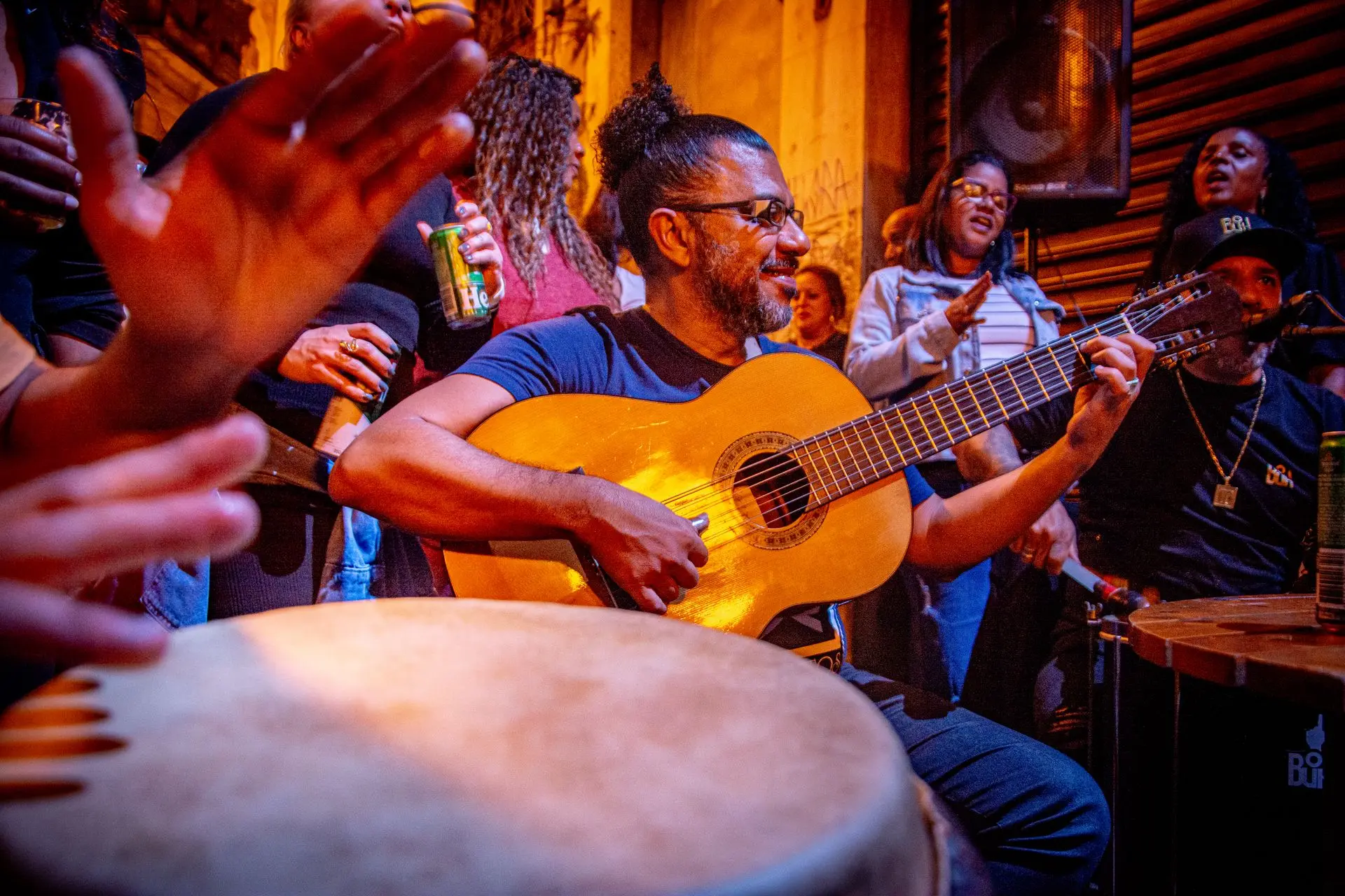 Macaco Velho 17 Anos - Foto 06